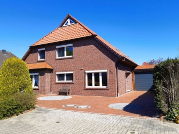 Großzügiges Traumhaus in bester Wohnlage von Nordenham, 26954 Nordenham, Einfamilienhaus