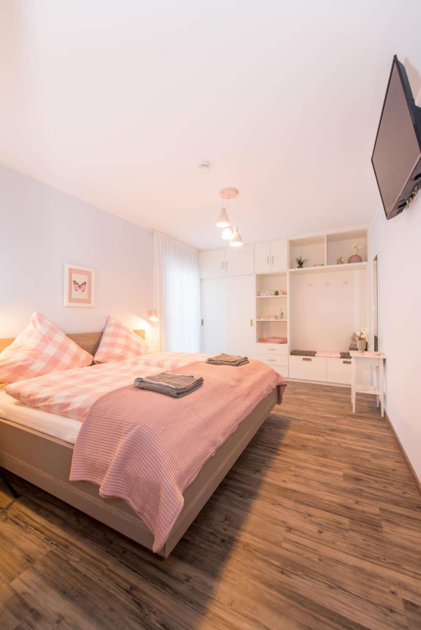 Schlafzimmer1